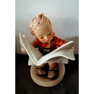 HUMMEL #184 "Latest News" Hand Painted Porcelain Figurine GOEBEL Germany 1960s